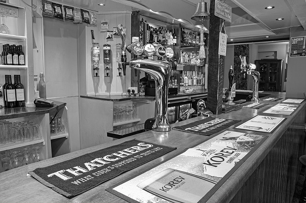 Kings Arms bar Black and white, Hartland pub.jpg