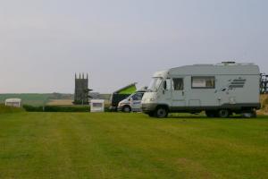 Plenty of space at Stoke Barton Caravan & Camping site, Hart